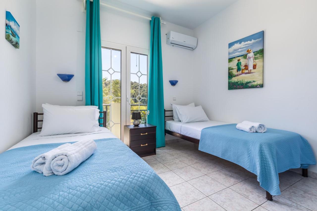 Casa Mia - 5 Min From Stafilos Beach Скопелос Экстерьер фото