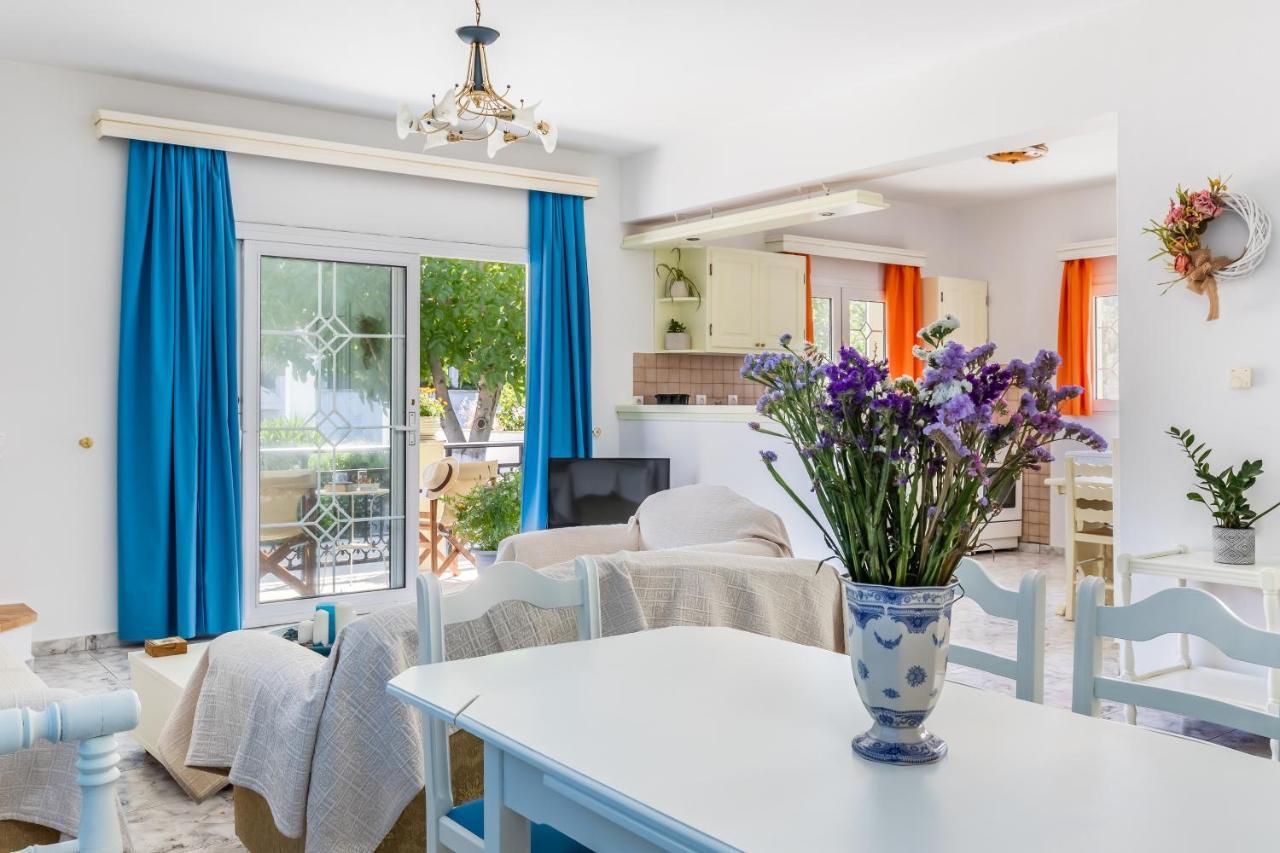 Casa Mia - 5 Min From Stafilos Beach Скопелос Экстерьер фото