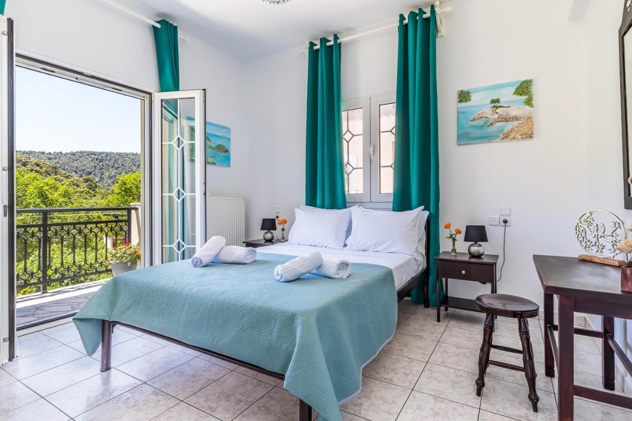 Casa Mia - 5 Min From Stafilos Beach Скопелос Экстерьер фото